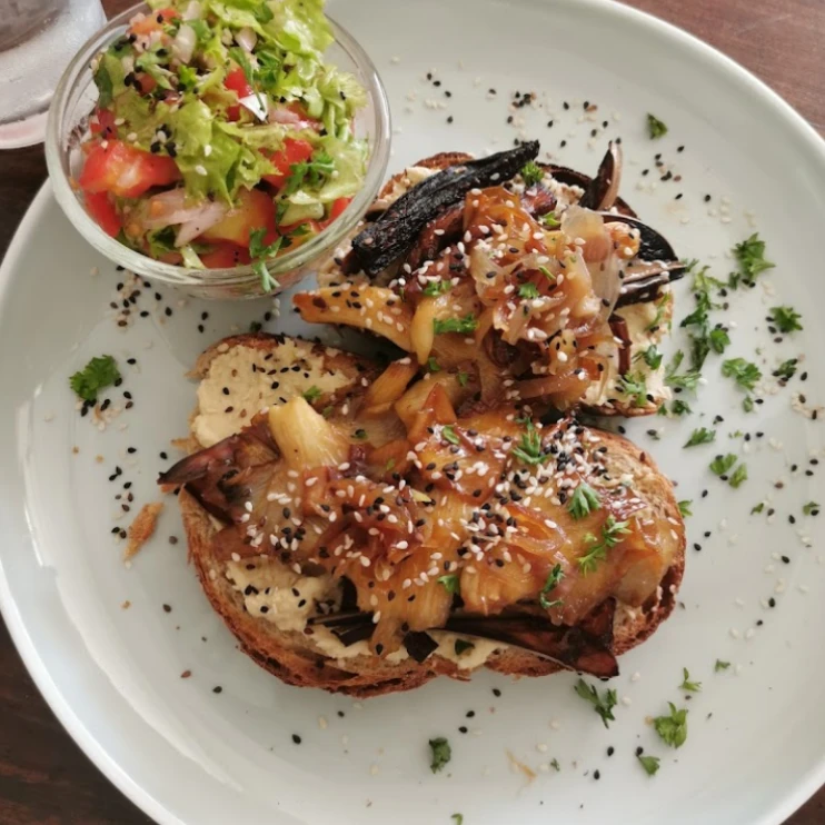 mushroom toast with seasame seeds